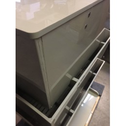 38" Bakki Shower W/ 3 x 4" Outlet