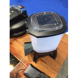 XL SunSun Solar Koi Feeder (CFF-212)