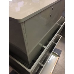 60" Bakki Shower W/ 4 x 4" Outlet