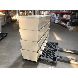 60" Bakki Shower W/ 4 x 4" Outlet